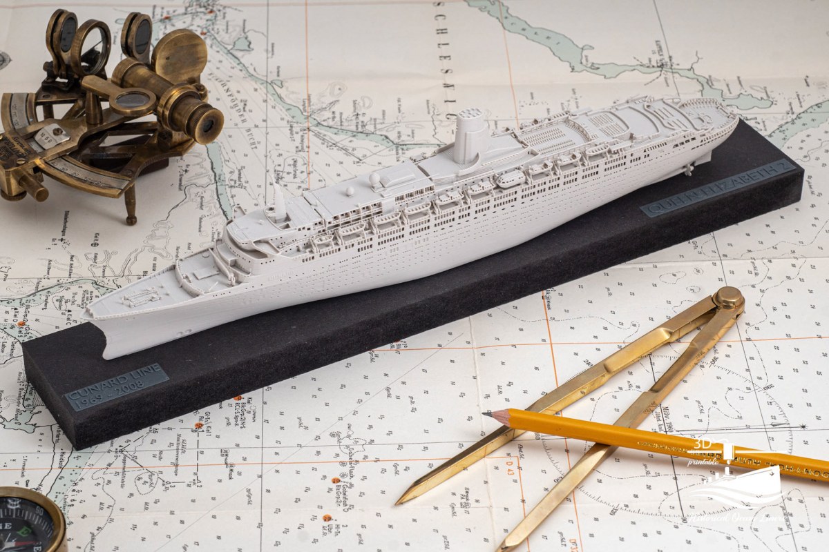 RMS Queen Elizabeth 2 – 3D model render